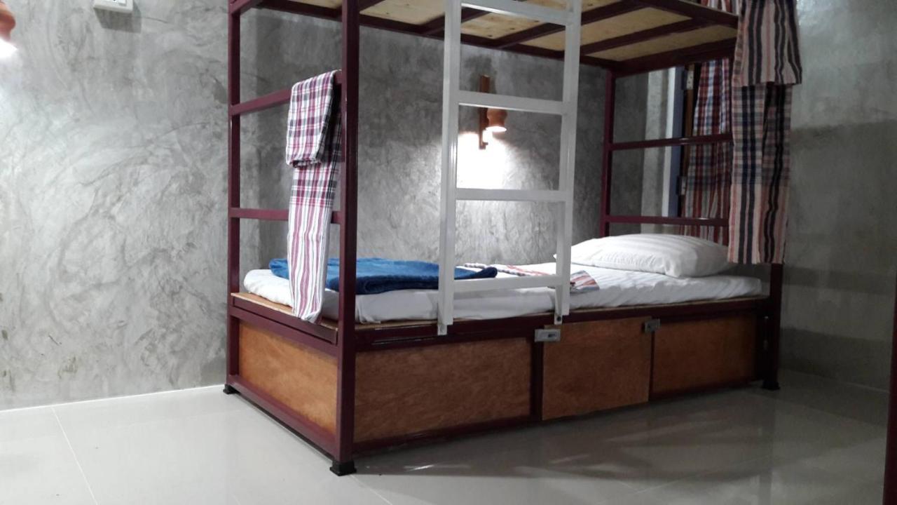 Hostel Sun Smile Ubon Ratchathani Exteriér fotografie