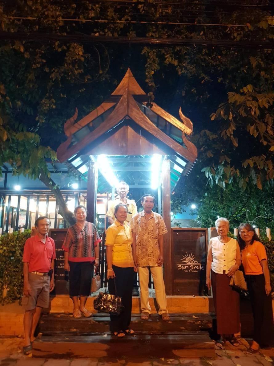 Hostel Sun Smile Ubon Ratchathani Exteriér fotografie